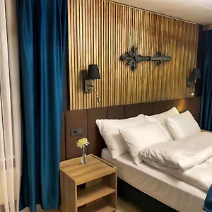 2* Otel Nani