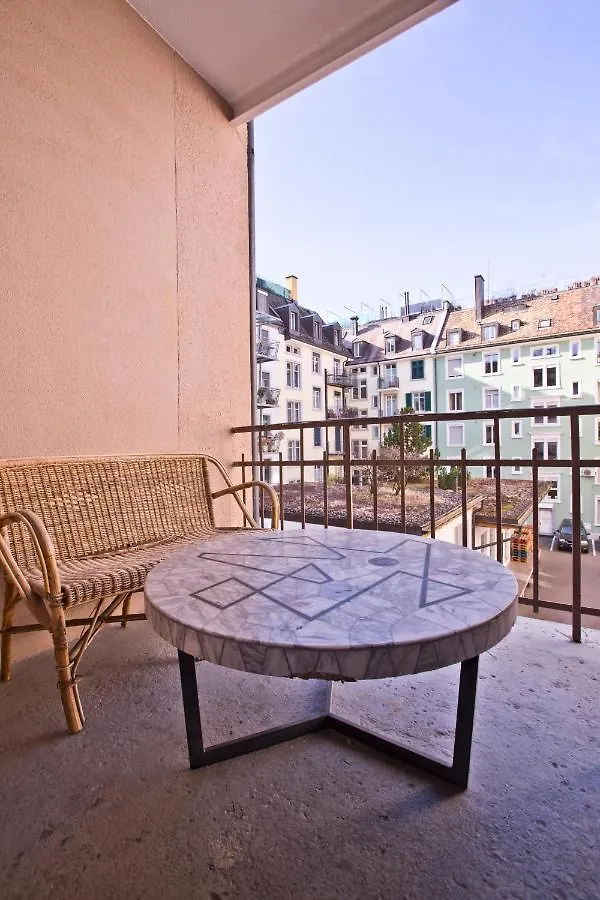 Guesthouse Fuerdich Zürich Pensionat